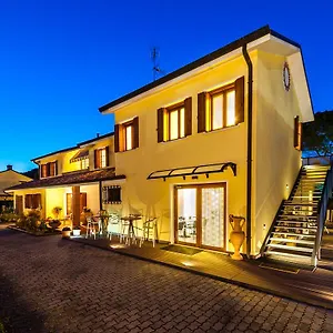 Ca' Del Faro Bed & Breakfast