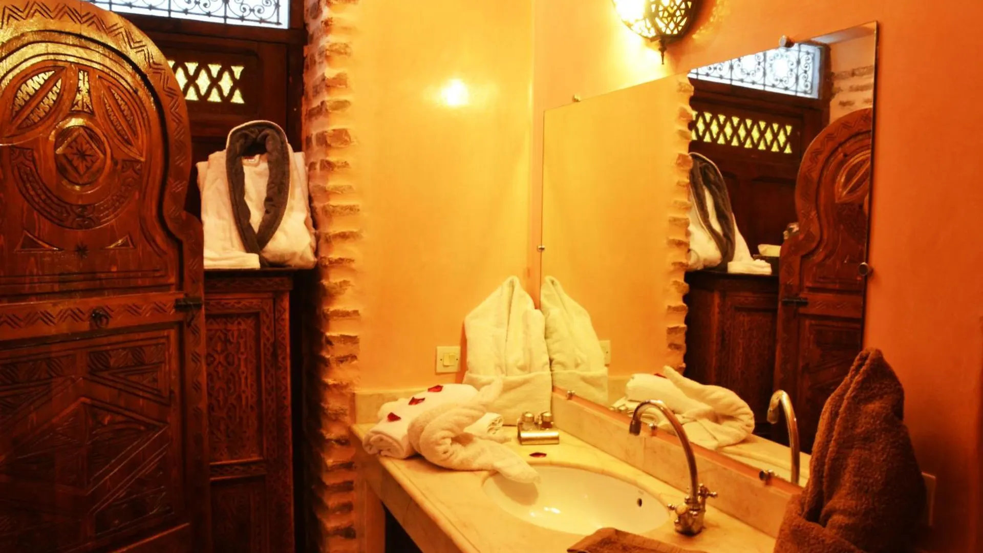 Riad Louaya Μαρακές Πανσιόν